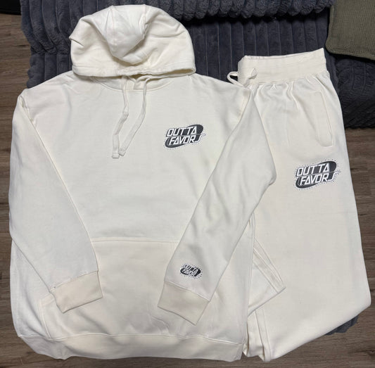 Outta Favors Cream Sweatsuit (Set)